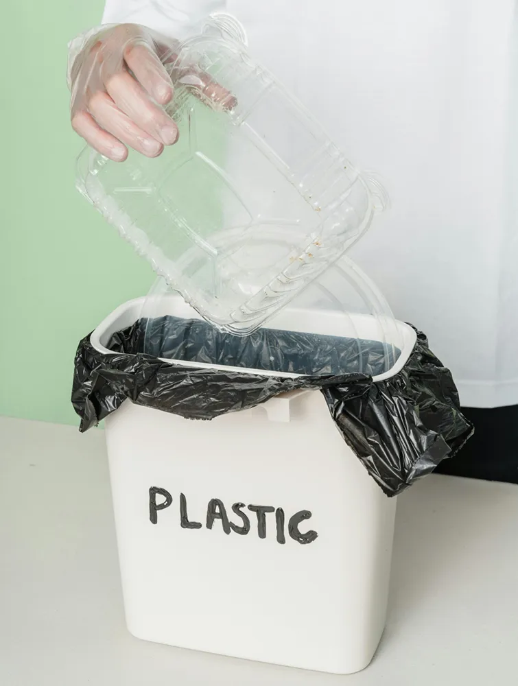 contenedor-reciduos-plasticos recolectar los desechos plásticos es uno de los puntos vitales para la sustentabilidad