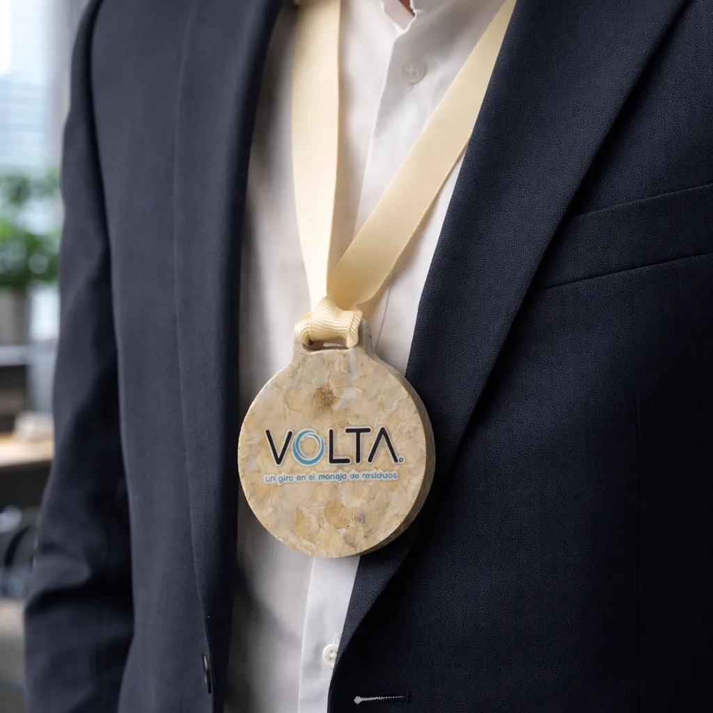 medalla corporativa de plástico reciclado. Un regalo sustentable para tus colaboradores